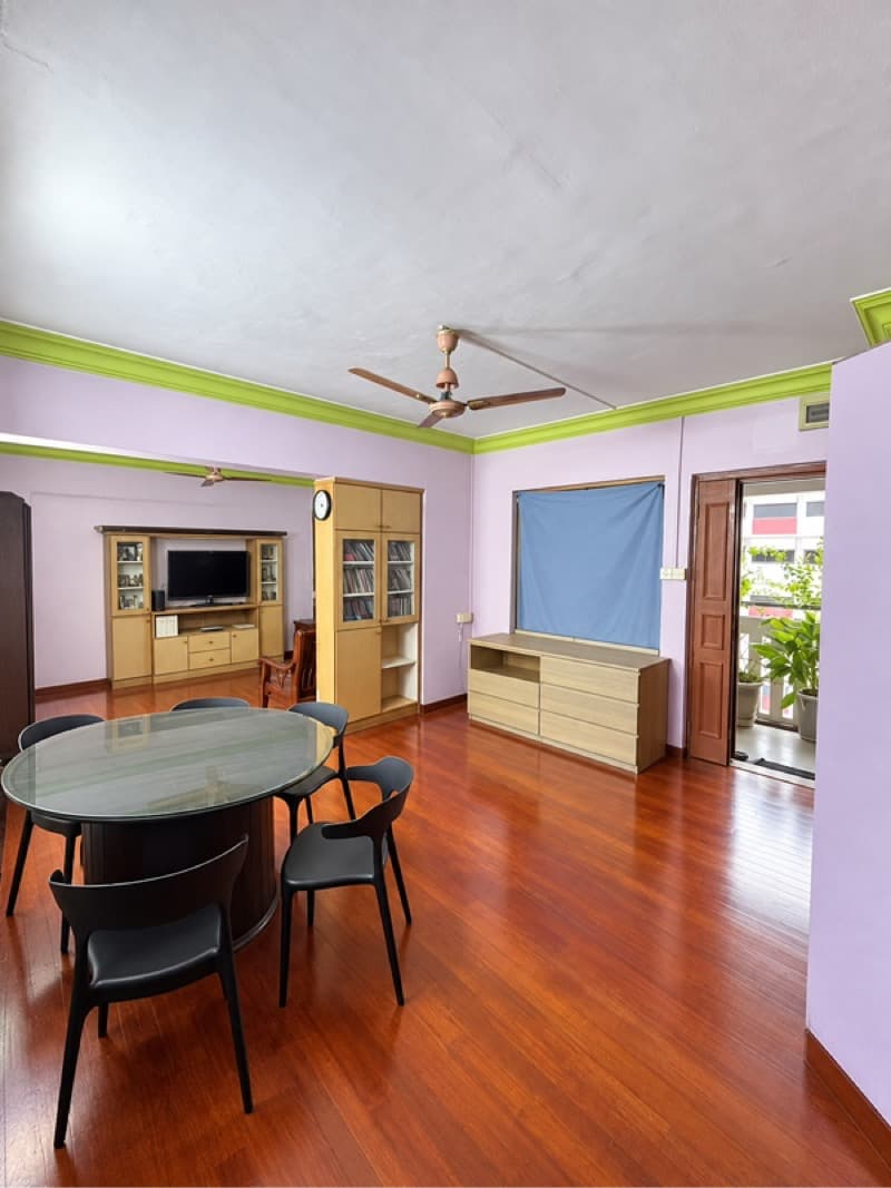 223D Compassvale Walk