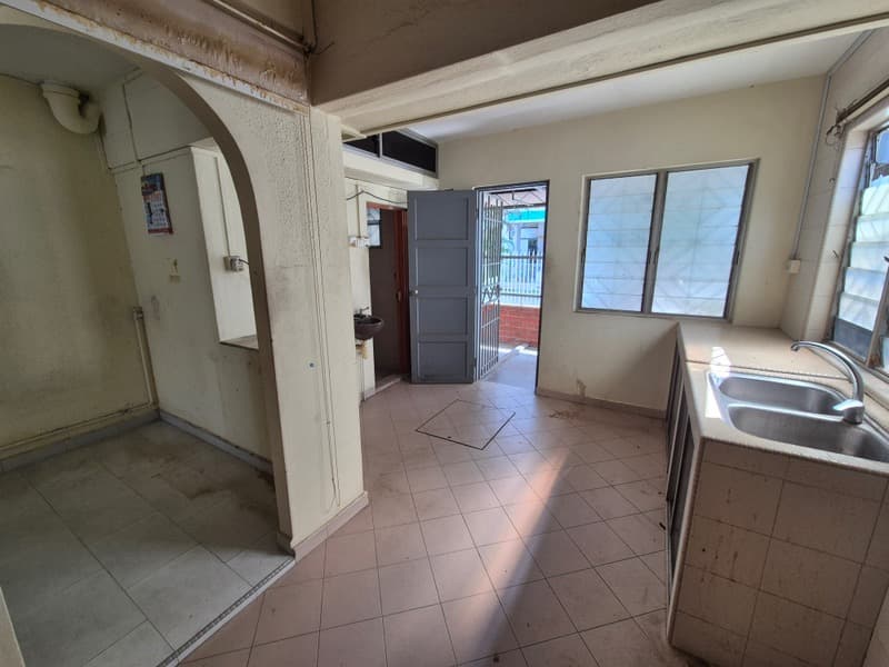 Jalan Setia